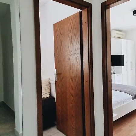 Fani Apartman *